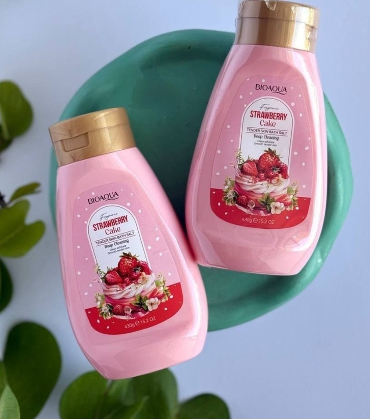 نمک حمام Strawberry Cake با رایحه توت فرنگی